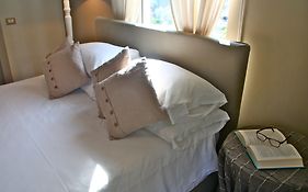 La Maison Des Tout Le Monde